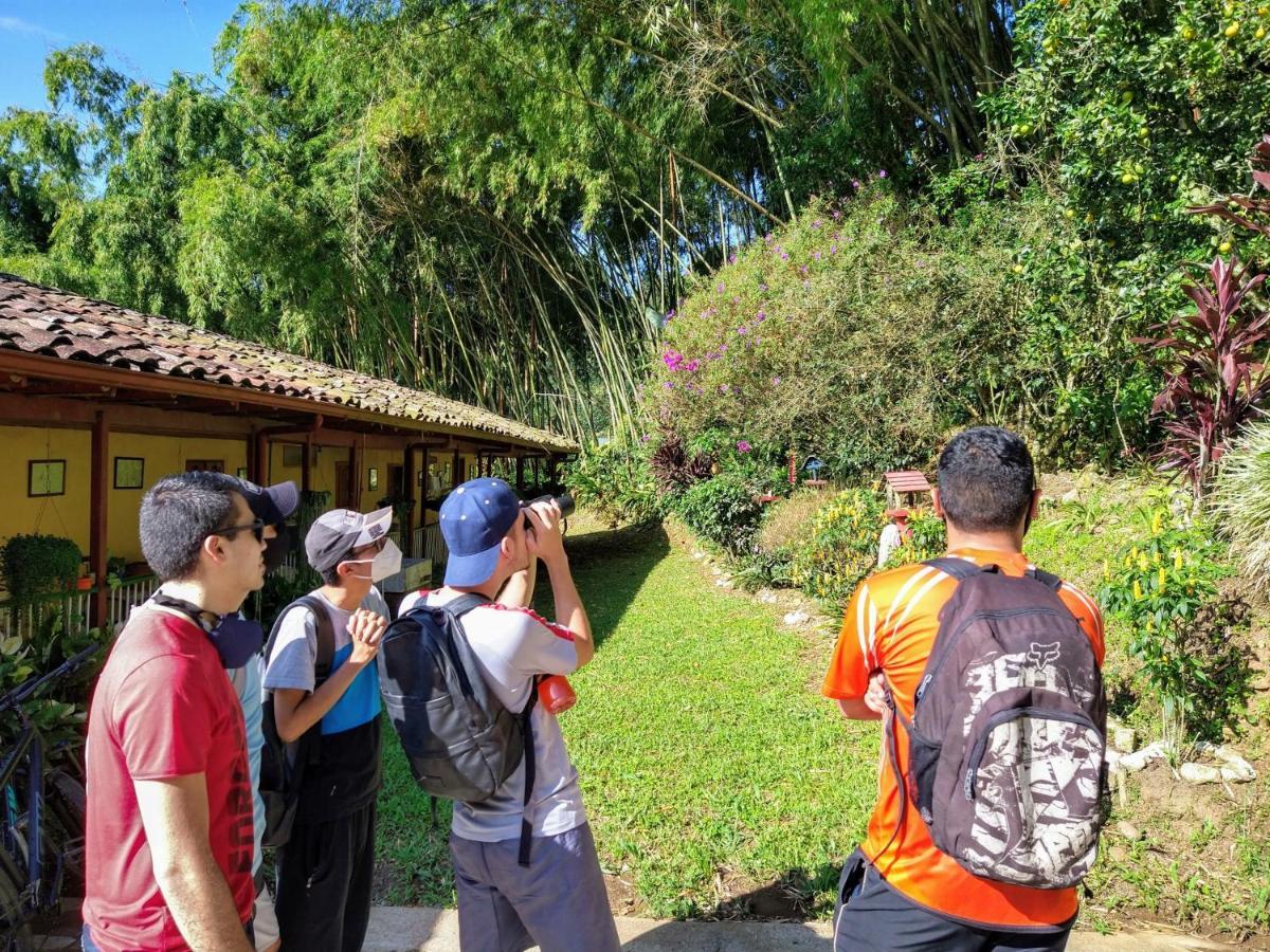 Finca Turistica Los Rosales Pereira Bagian luar foto