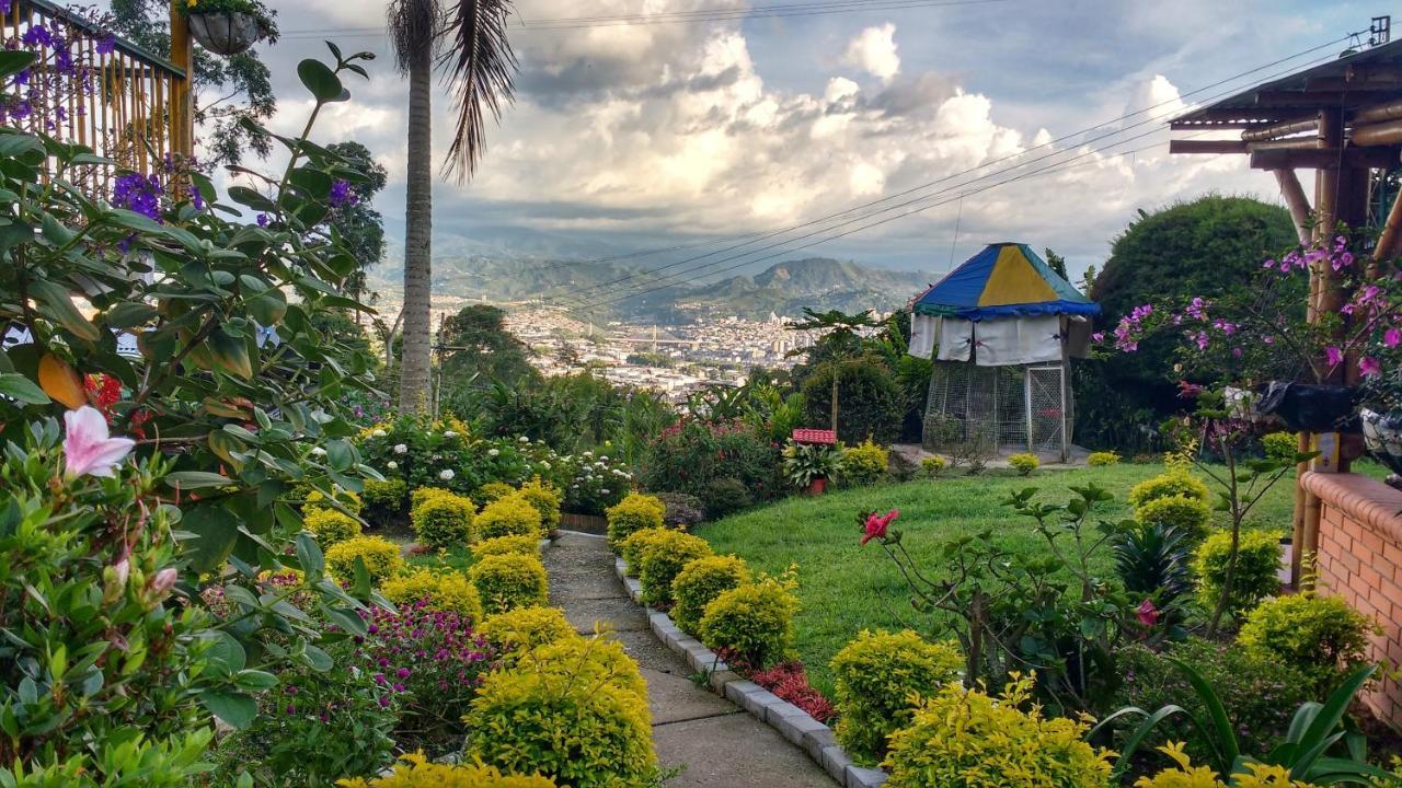 Finca Turistica Los Rosales Pereira Bagian luar foto